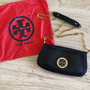Tory Burch black leather Crossbody purse EUC!